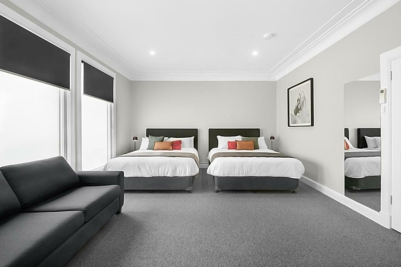 Horse And Jockey Hotel Homebush ซิดนีย์ ภายนอก รูปภาพ