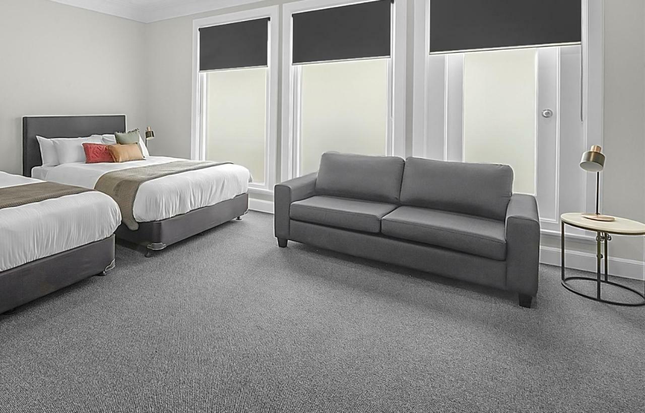 Horse And Jockey Hotel Homebush ซิดนีย์ ภายนอก รูปภาพ