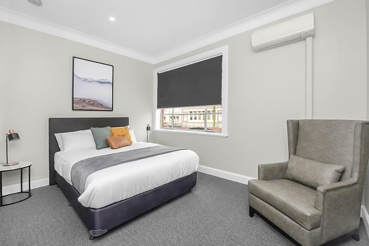 Horse And Jockey Hotel Homebush ซิดนีย์ ภายนอก รูปภาพ